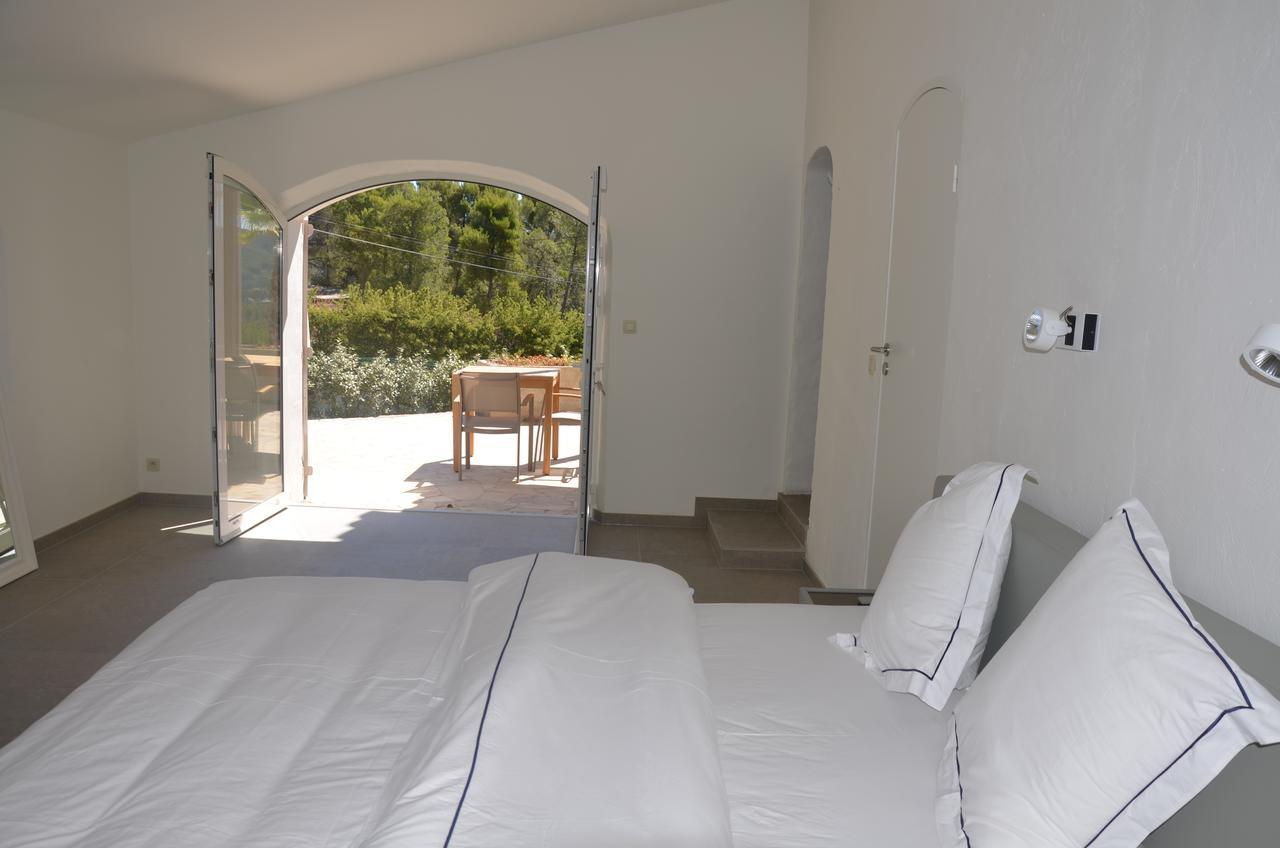 라 카디에르 다쥐르 Domaine De Claude B&B 외부 사진